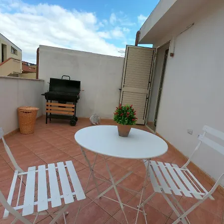 Sun One Apartment *